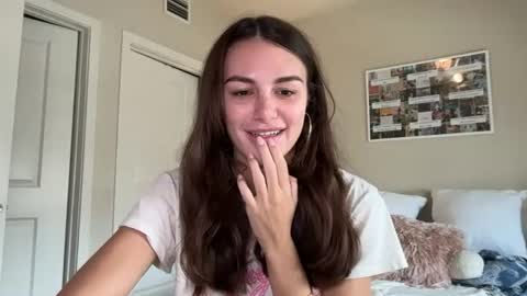 Snapshot of graciesmith27 chatting on July 1, 2026, 6:51 pm Gracie Smith online show from July 1, 2026, 6:51 pm