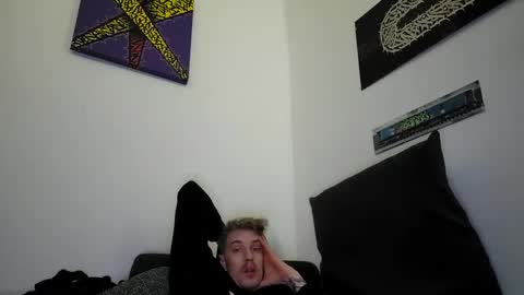 Snapshot of graff4 chatting on January 12, 2025, 7:42 pm Smallcom online show from January 12, 2025, 7:42 pm