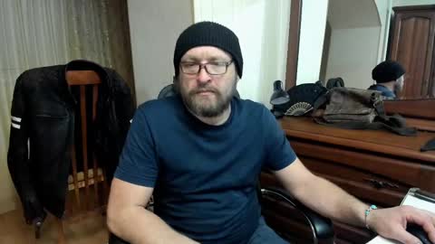 Snapshot of grandor_m chatting on March 12, 2025, 3:07 pm Anthony online show from March 12, 2025, 3:07 pm