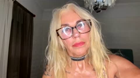 Antzella Granny online show from April 28, 2026, 1:37 am