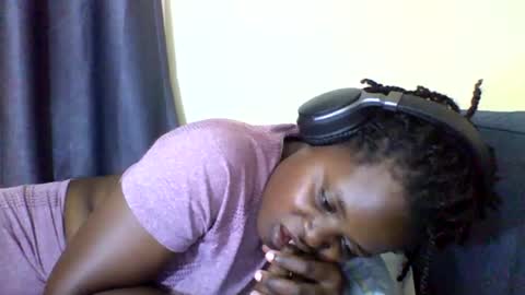 Snapshot of grannylover_ chatting on September 20, 2025, 6:42 pm grannylover_ online show from September 20, 2025, 6:42 pm