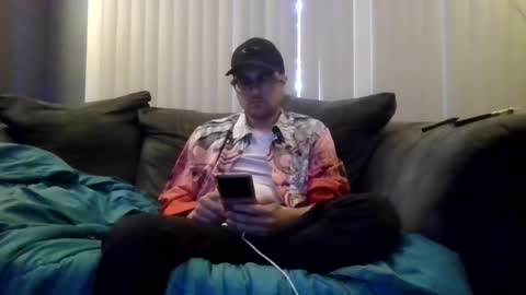 Snapshot of gratiotony chatting on June 19, 2026, 12:48 am Get US to 1000 you wont be disapointed online show from June 19, 2026, 12:48 am
