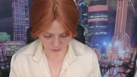 Snapshot of gray_swann chatting on June 9, 2026, 7:42 am Ray online show from June 9, 2026, 7:42 am