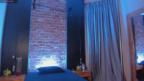 Snapshot of grayandrews chatting on July 5, 2026, 11:12 pm grayandrews online show from July 5, 2026, 11:12 pm