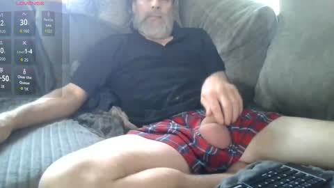 Snapshot of graylonewolf chatting on April 19, 2026, 12:59 pm Gray lone wolf online show from April 19, 2026, 12:59 pm