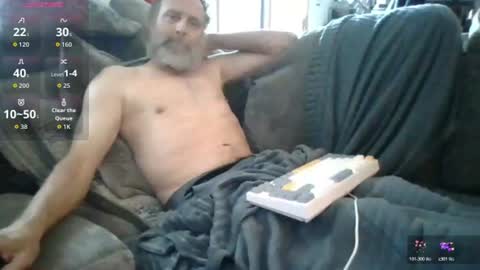 Snapshot of graylonewolf chatting on June 14, 2026, 6:54 pm Gray lone wolf online show from June 14, 2026, 6:54 pm