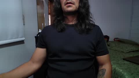 Snapshot of grayrosty chatting on January 8, 2025, 10:27 pm grayrosty online show from January 8, 2025, 10:27 pm