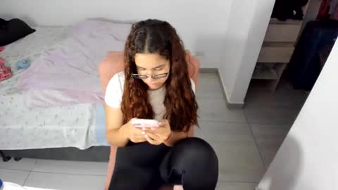 GreciaRuiz online show from June 10, 2026, 12:55 am