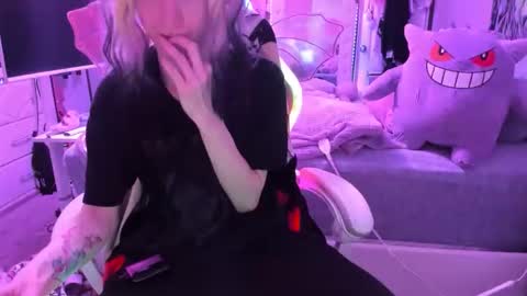 GreenEyedLovexo online show from January 12, 2026, 3:50 pm