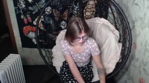 Snapshot of greenwitch9 chatting on October 12, 2025, 10:36 am Lina online show from October 12, 2025, 10:36 am