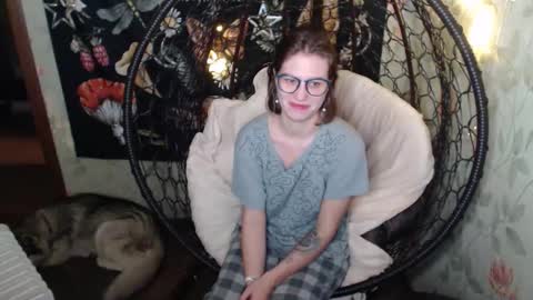 Snapshot of greenwitch9 chatting on November 15, 2025, 7:27 am Lina online show from November 15, 2025, 7:27 am