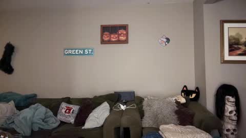 SexQueen Nikki online show from December 25, 2024, 7:35 am