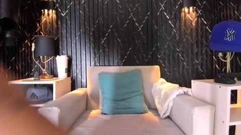 Snapshot of gregory_sforza chatting on September 20, 2025, 12:17 pm GregorySforza online show from September 20, 2025, 12:17 pm