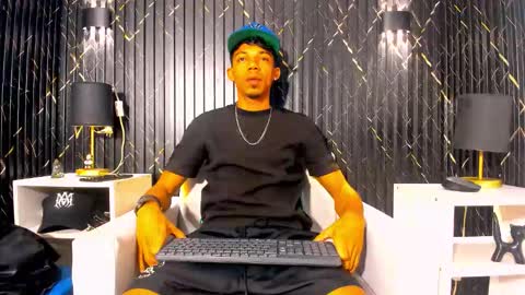 Snapshot of gregory_sforza chatting on October 14, 2025, 12:28 pm GregorySforza online show from October 14, 2025, 12:28 pm