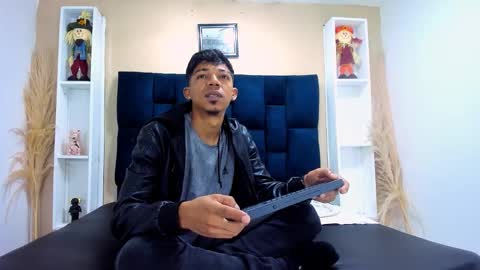 Snapshot of gregory_sforza chatting on October 22, 2025, 12:49 pm GregorySforza online show from October 22, 2025, 12:49 pm