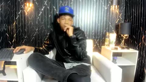 Snapshot of gregory_sforza chatting on October 24, 2025, 11:39 am GregorySforza online show from October 24, 2025, 11:39 am