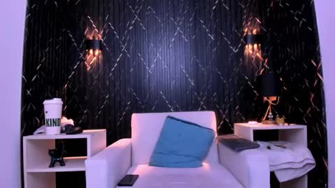 Snapshot of gregory_sforza chatting on October 30, 2025, 12:28 pm GregorySforza online show from October 30, 2025, 12:28 pm