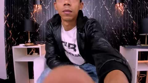 Snapshot of gregory_sforza chatting on November 15, 2025, 12:02 pm GregorySforza online show from November 15, 2025, 12:02 pm