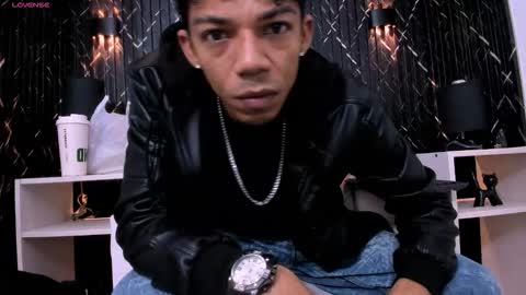 Snapshot of gregory_sforza chatting on November 19, 2025, 11:21 am GregorySforza online show from November 19, 2025, 11:21 am