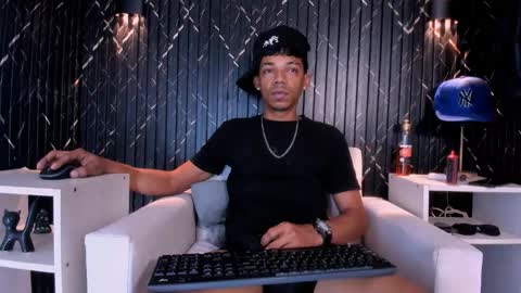 Snapshot of gregory_sforza chatting on November 25, 2025, 9:04 pm GregorySforza online show from November 25, 2025, 9:04 pm