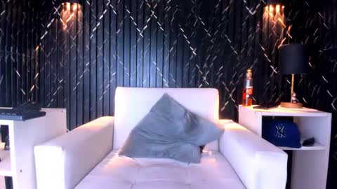 Snapshot of gregory_sforza chatting on November 28, 2025, 12:24 am GregorySforza online show from November 28, 2025, 12:24 am