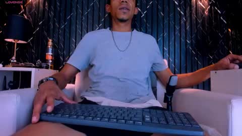 Snapshot of gregory_sforza chatting on January 8, 2026, 8:55 pm GregorySforza online show from January 8, 2026, 8:55 pm