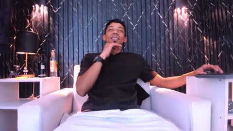 Snapshot of gregory_sforza chatting on February 13, 2026, 9:11 pm GregorySforza online show from February 13, 2026, 9:11 pm