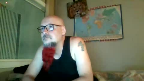 Snapshot of gregrev chatting on December 17, 2024, 5:40 am gregrev online show from December 17, 2024, 5:40 am