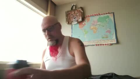 Snapshot of gregrev chatting on January 7, 2025, 10:19 pm gregrev online show from January 7, 2025, 10:19 pm