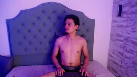 Snapshot of gremory_and_redlin69 chatting on March 7, 2025, 2:34 pm Gremory - Redlin online show from March 7, 2025, 2:34 pm