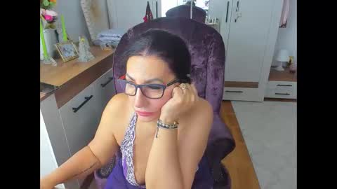 Snapshot of gretamilf chatting on October 27, 2025, 7:34 am GretaMilf online show from October 27, 2025, 7:34 am