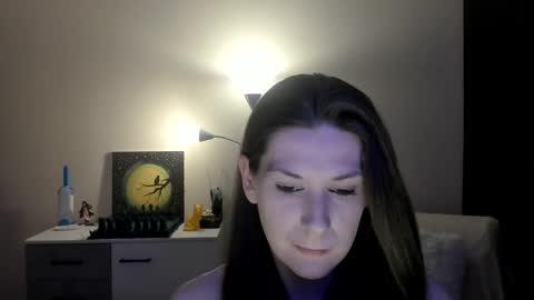 Snapshot of gretamiln chatting on November 15, 2025, 10:26 pm Greta online show from November 15, 2025, 10:26 pm