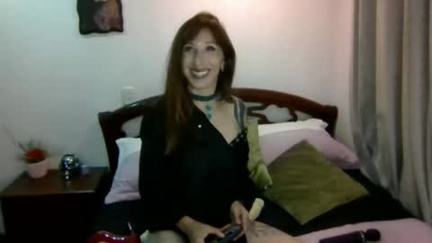 grethel_muller_ online show from March 18, 2026, 8:06 am