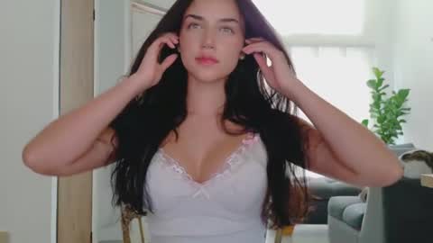 Gretta online show from June 10, 2026, 9:46 pm