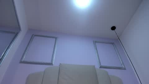 Marcela online show from April 28, 2026, 2:27 am