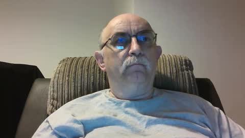 Snapshot of grey_dom chatting on October 4, 2025, 9:29 am Master Sir online show from October 4, 2025, 9:29 am