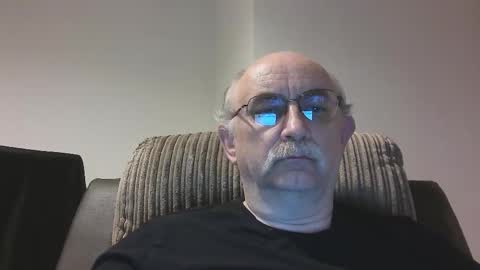Snapshot of grey_dom chatting on October 16, 2025, 9:05 pm Master Sir online show from October 16, 2025, 9:05 pm