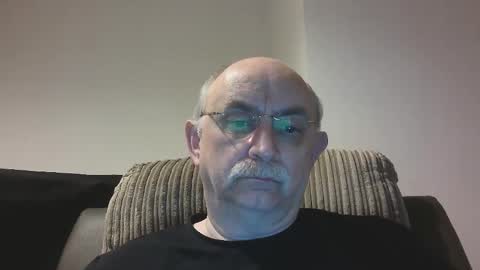 Snapshot of grey_dom chatting on December 22, 2025, 8:50 pm Master Sir online show from December 22, 2025, 8:50 pm