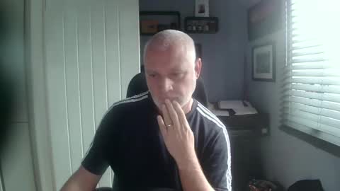 greyfox_6000 online show from January 13, 2025, 12:56 pm