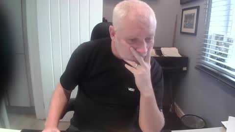 greyfox_6000 online show from January 28, 2025, 12:32 pm