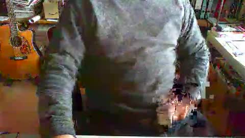 greyhounddog online show from November 27, 2025, 11:56 am