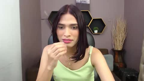 Snapshot of greys_ath chatting on January 8, 2025, 3:40 am greys online show from January 8, 2025, 3:40 am