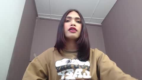 Snapshot of greys_ath chatting on February 19, 2025, 3:39 am greys online show from February 19, 2025, 3:39 am