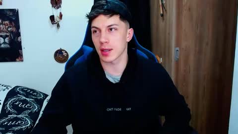 Snapshot of griego01 chatting on December 4, 2024, 10:08 pm griego01 online show from December 4, 2024, 10:08 pm