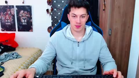 Snapshot of griego01 chatting on December 18, 2024, 6:46 pm griego01 online show from December 18, 2024, 6:46 pm