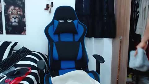 Snapshot of griego01 chatting on March 9, 2025, 6:32 pm griego01 online show from March 9, 2025, 6:32 pm