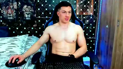 Snapshot of griego01 chatting on July 18, 2026, 6:01 pm griego01 online show from July 18, 2026, 6:01 pm