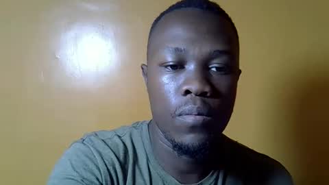 Snapshot of grill2love chatting on April 2, 2026, 3:04 am DANIEL online show from April 2, 2026, 3:04 am