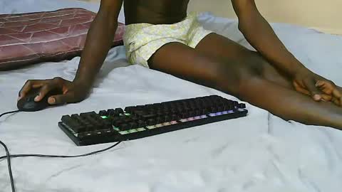 grillzhotz online show from July 6, 2026, 7:38 pm
