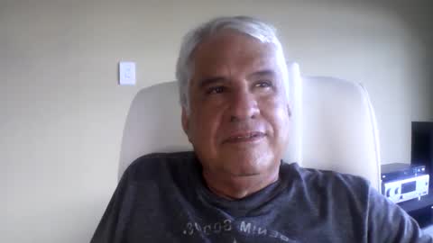 grisa01 online show from December 21, 2025, 6:04 pm